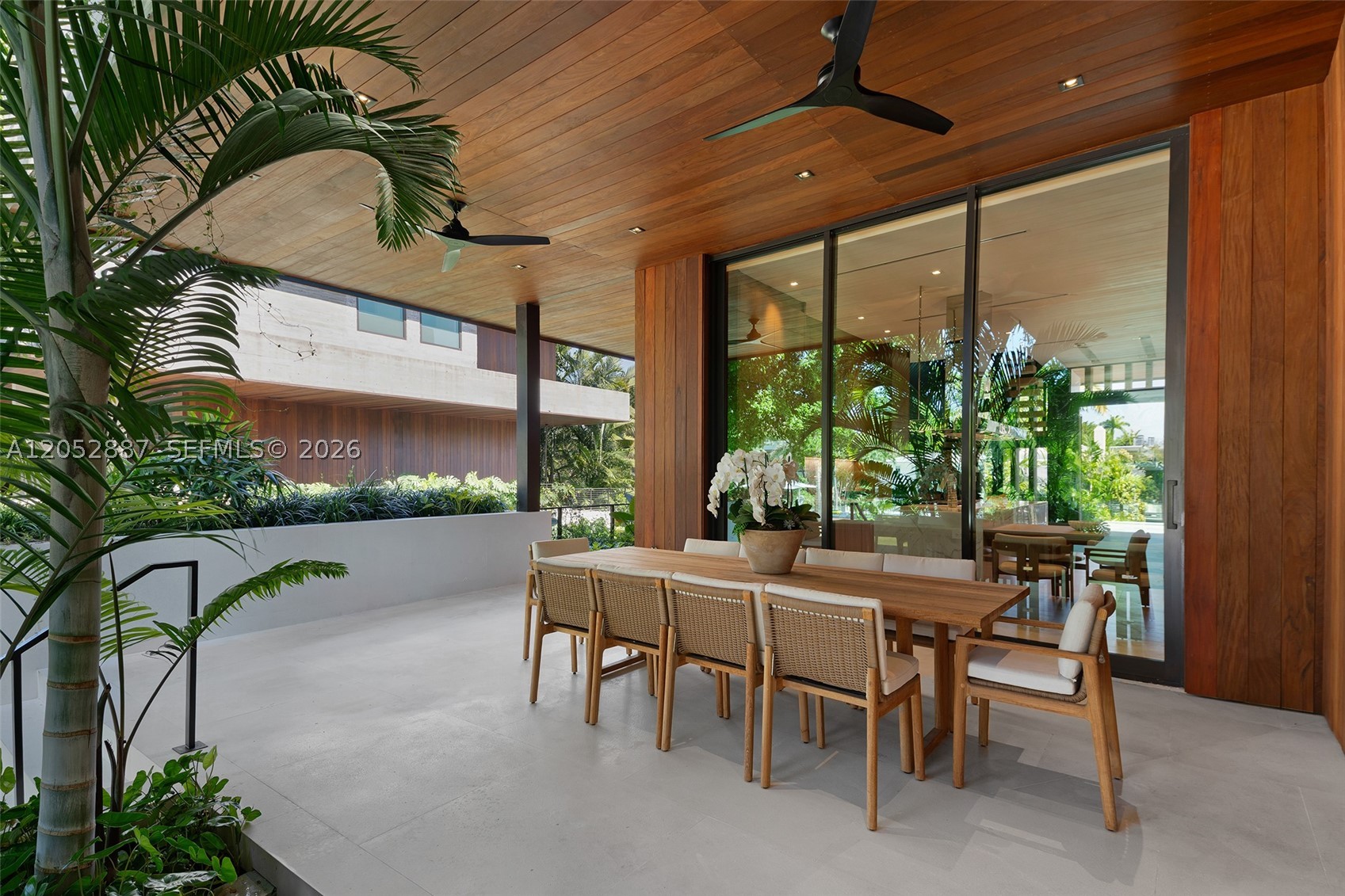 SUNSET ISLANDS-ISLAND NO 3 - Residential Lease