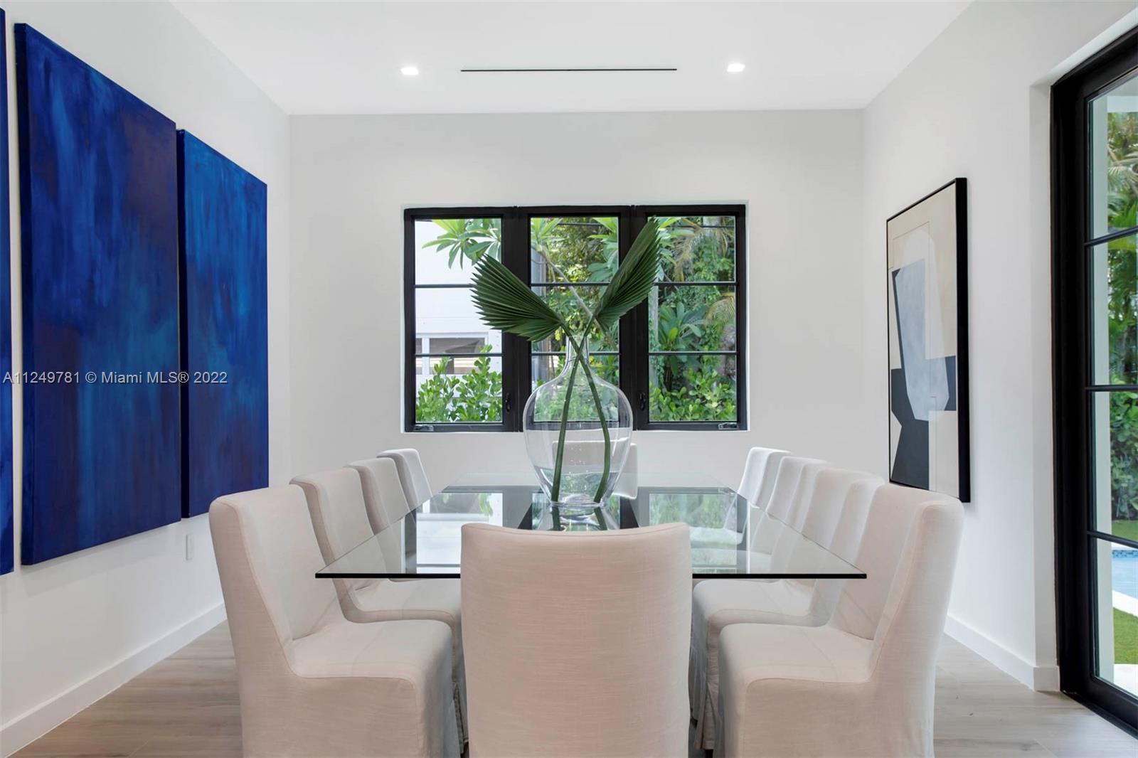 CORAL GABLES RIVIERA SEC - Residential