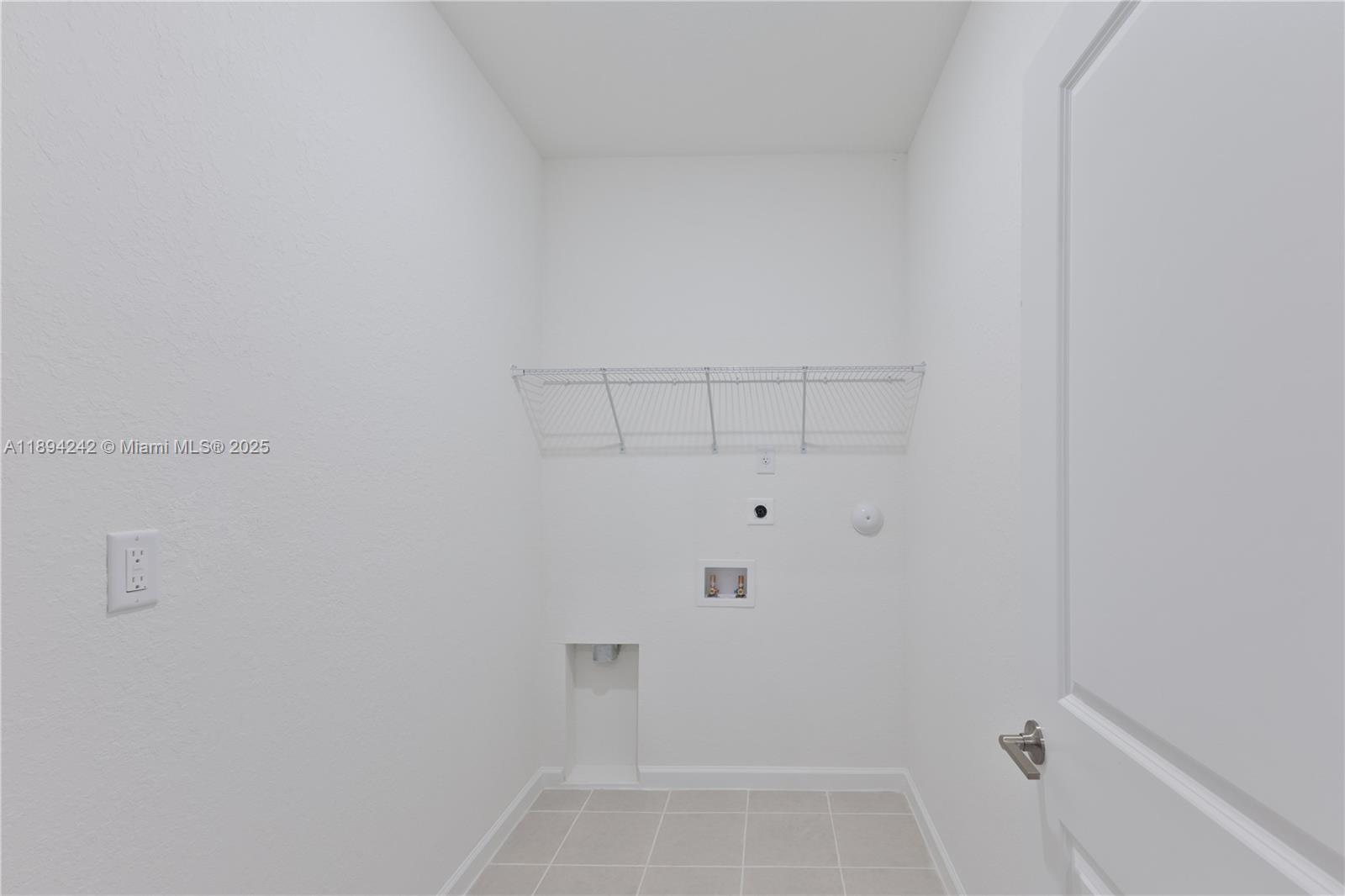 TREGOR ESTATES II - Residential