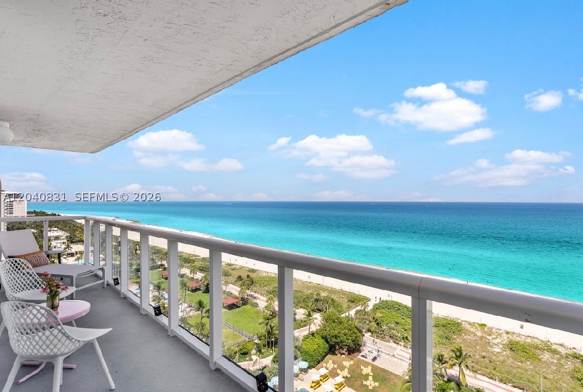 THE ROYAL CLUB CONDO - Residential