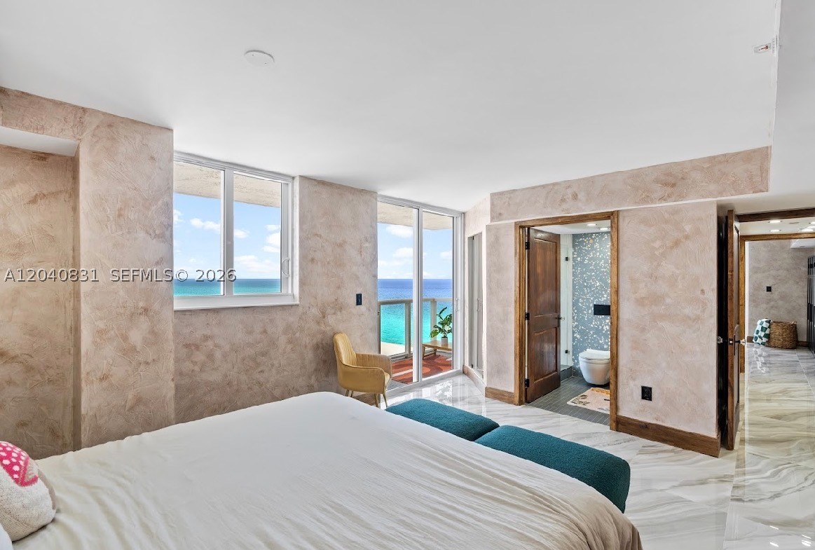 THE ROYAL CLUB CONDO - Residential