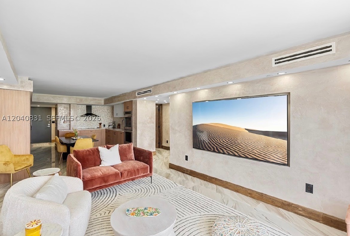 THE ROYAL CLUB CONDO - Residential