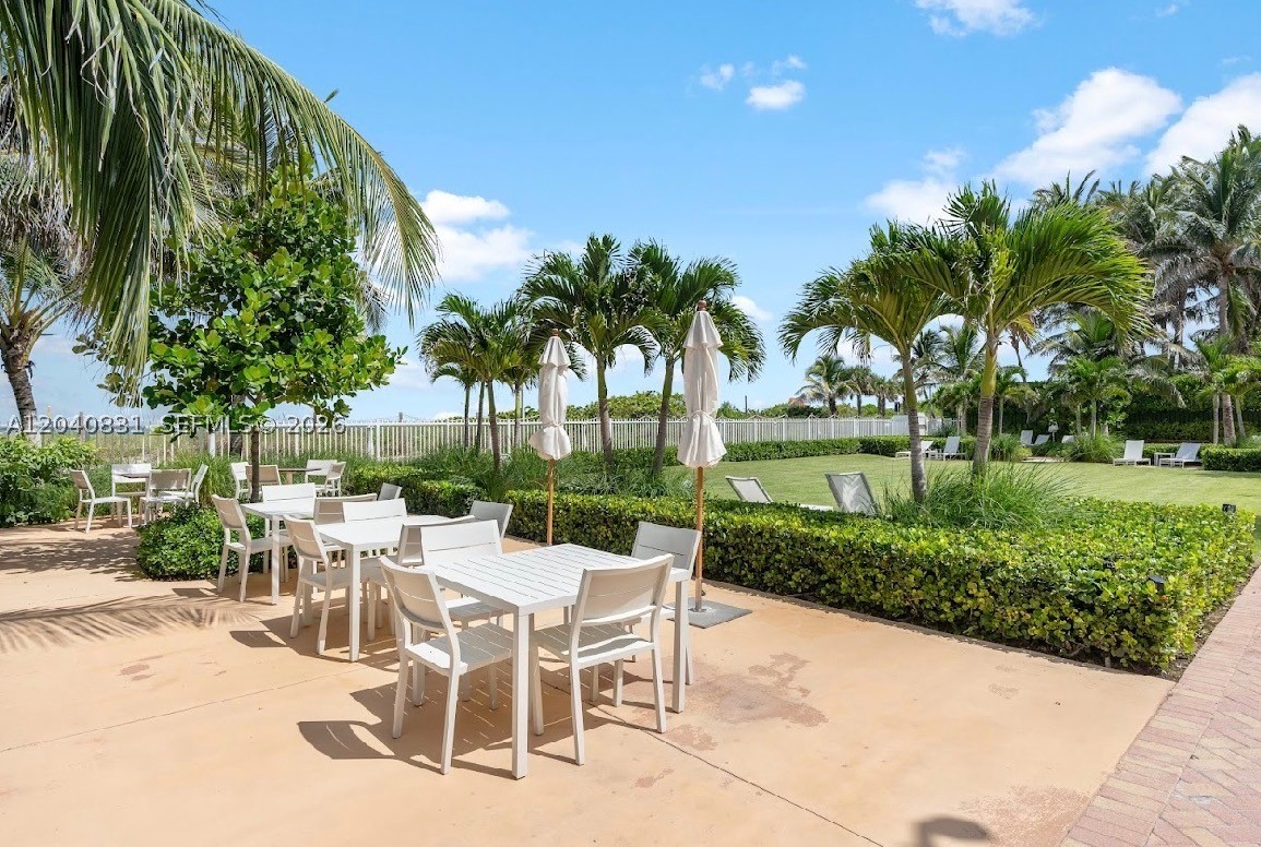 THE ROYAL CLUB CONDO - Residential