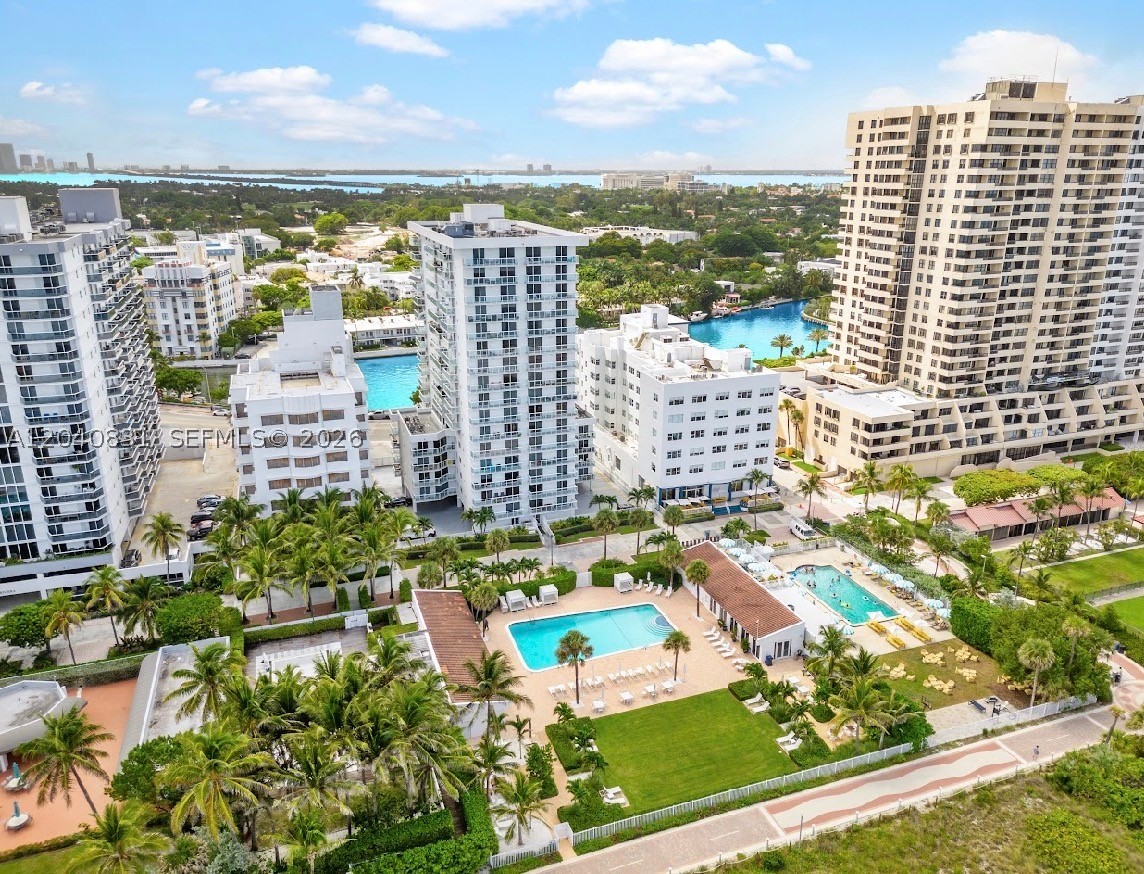 THE ROYAL CLUB CONDO - Residential