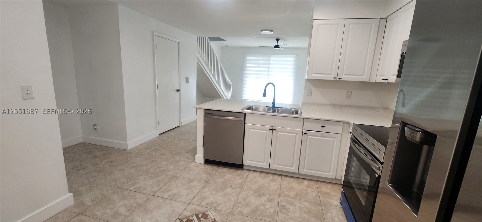 SECTORS 3 & 4 BOUNDARY PL - Residential Lease