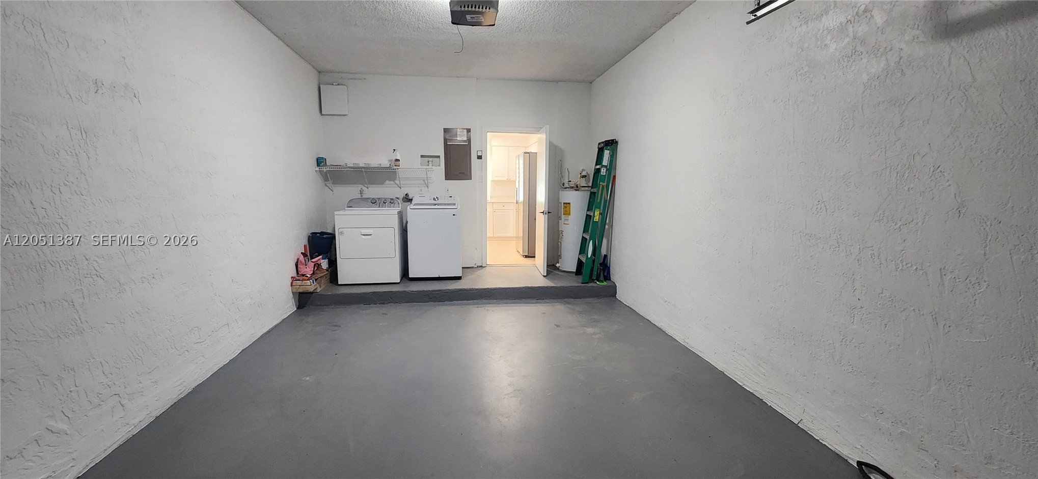 SECTORS 3 & 4 BOUNDARY PL - Residential Lease