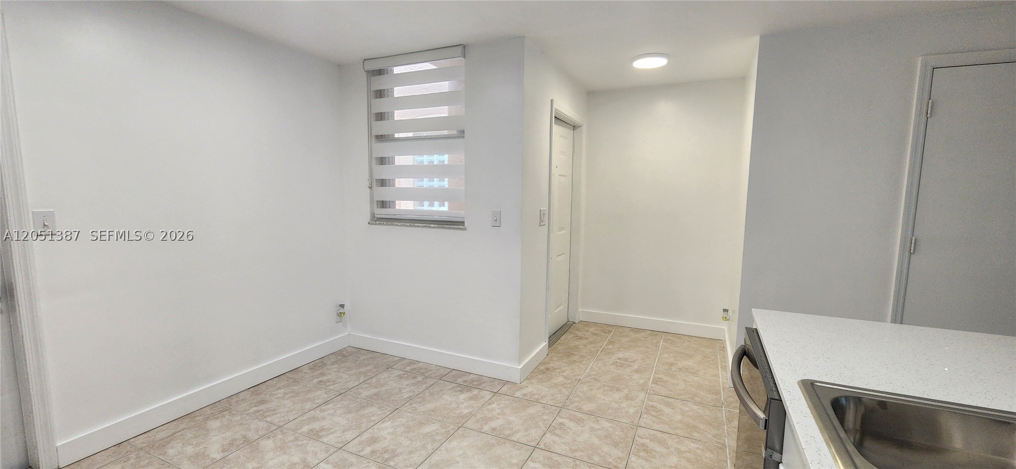 SECTORS 3 & 4 BOUNDARY PL - Residential Lease