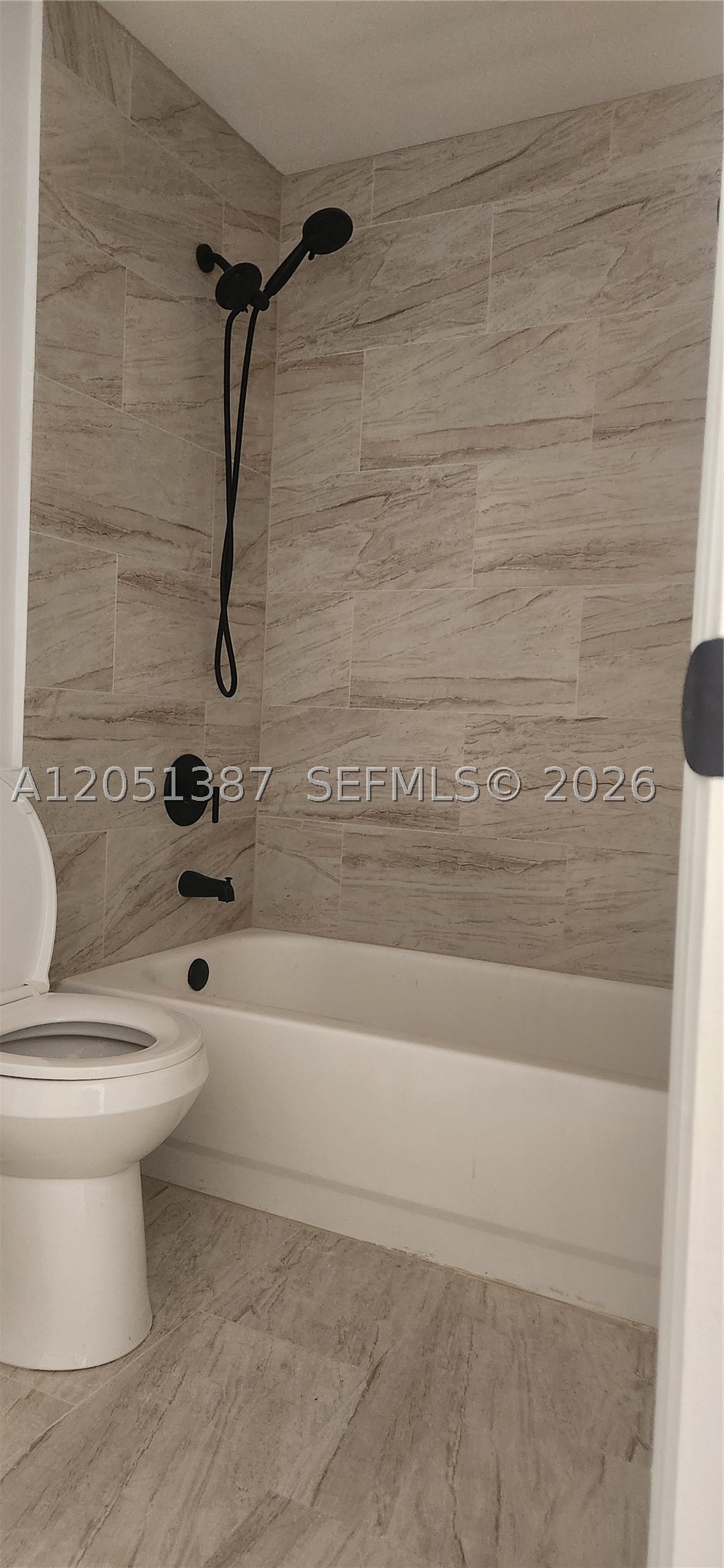 SECTORS 3 & 4 BOUNDARY PL - Residential Lease