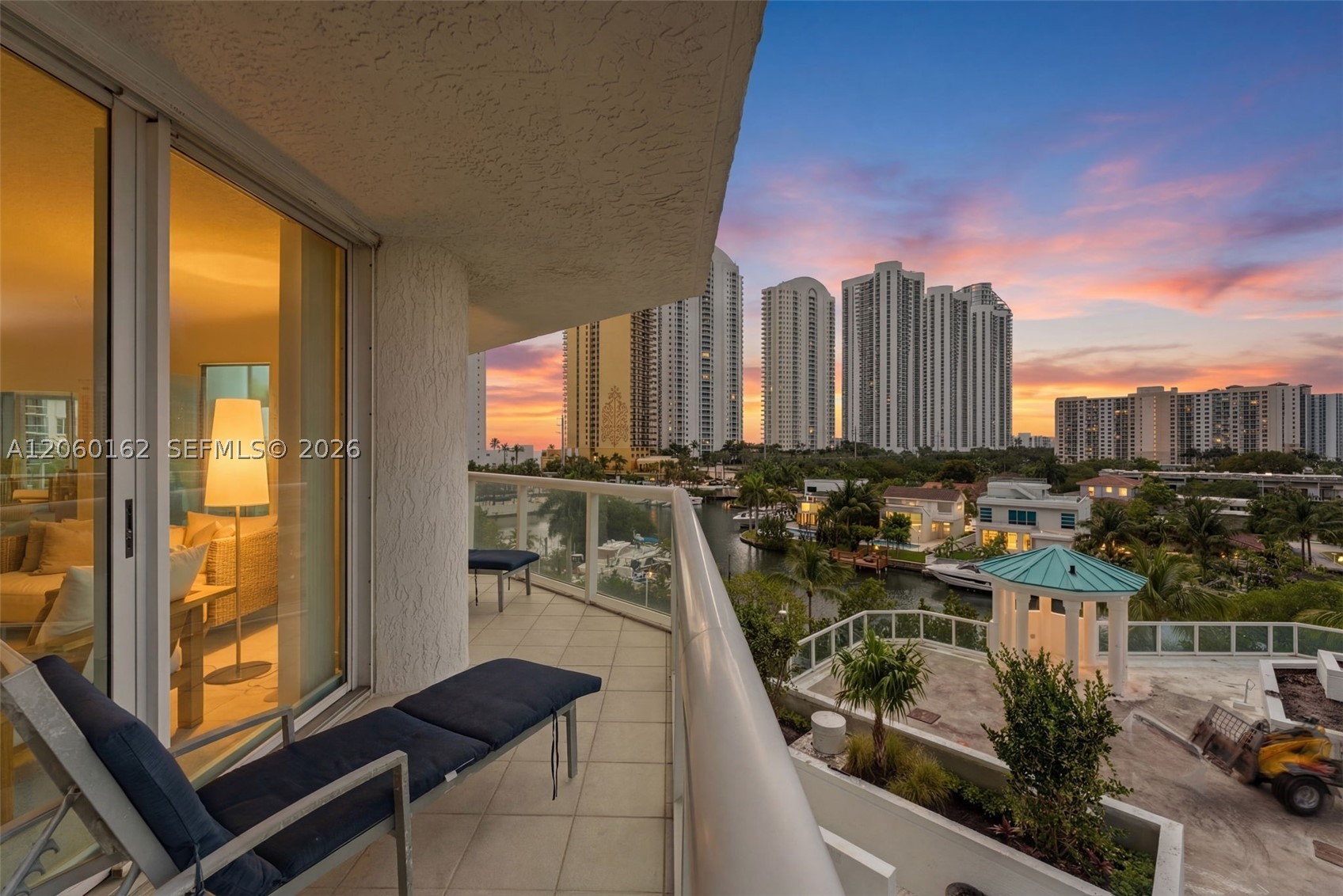 OCEANIA IV CONDO - Residential