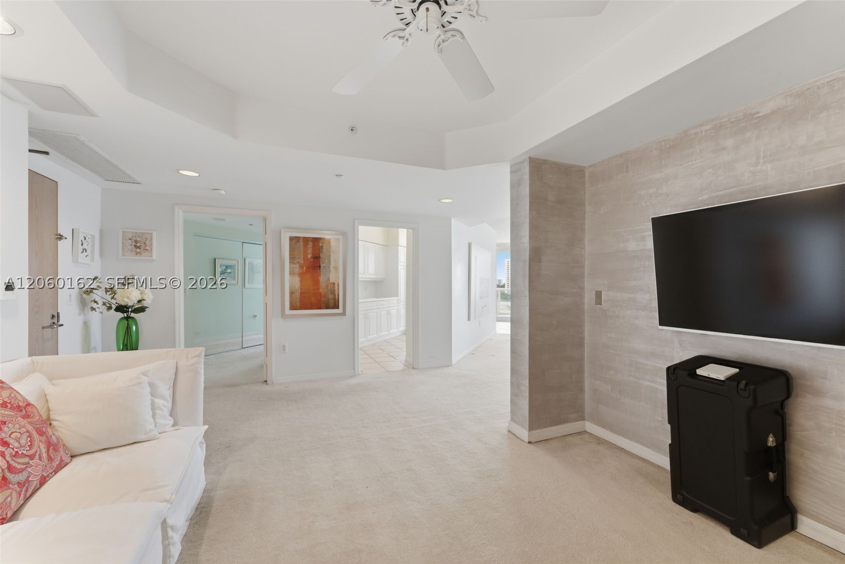 OCEANIA IV CONDO - Residential