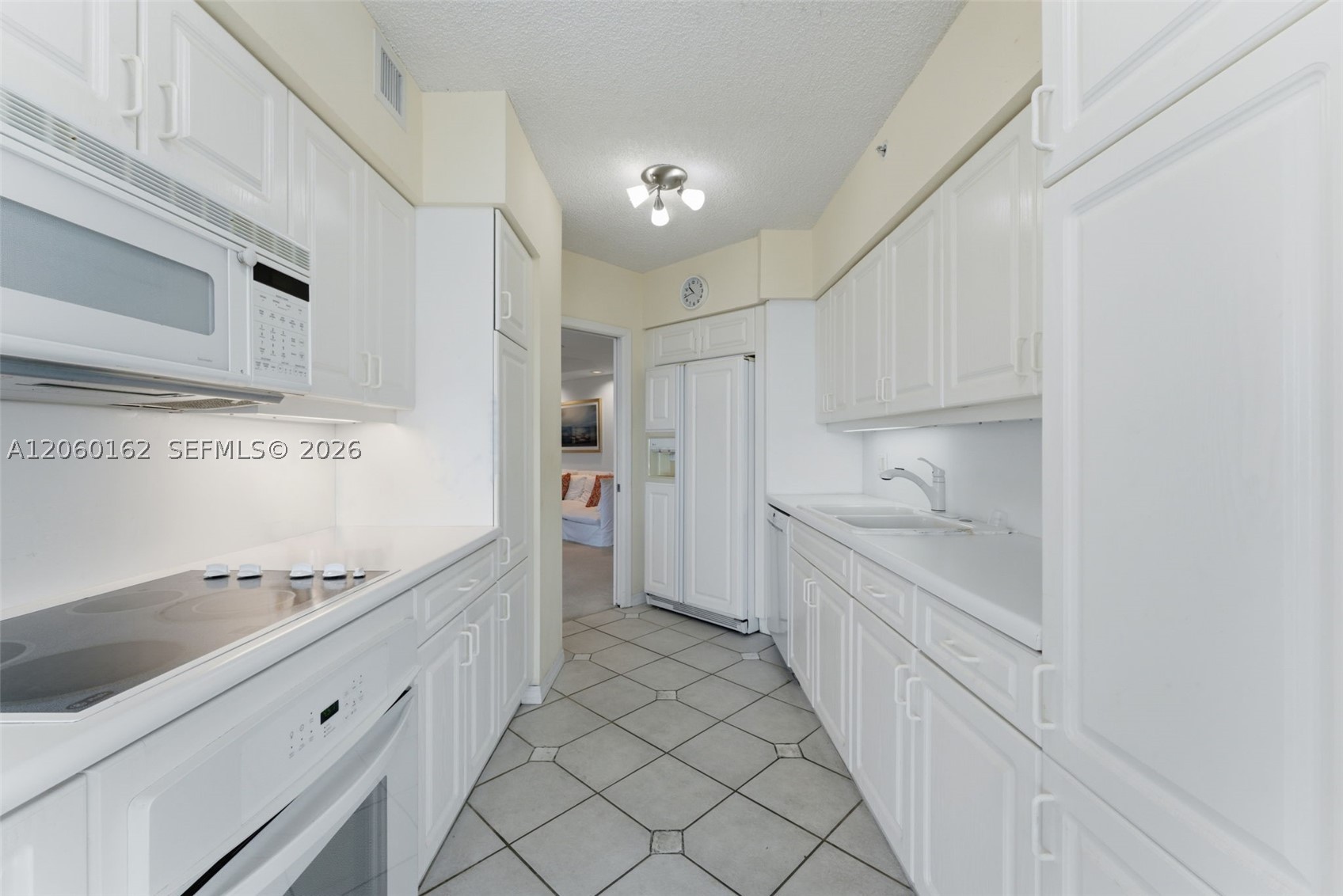 OCEANIA IV CONDO - Residential