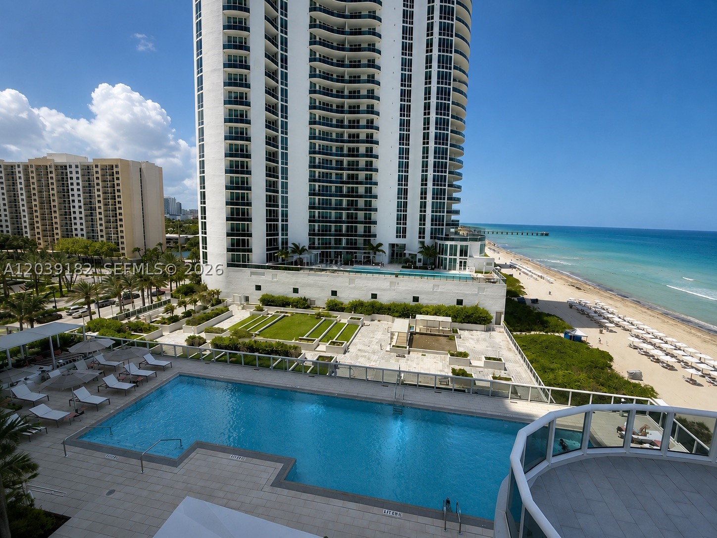 TDR TOWER III CONDO - Residential