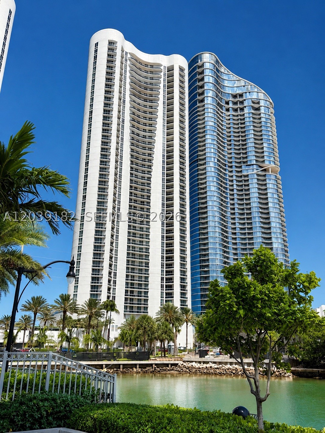 TDR TOWER III CONDO - Residential