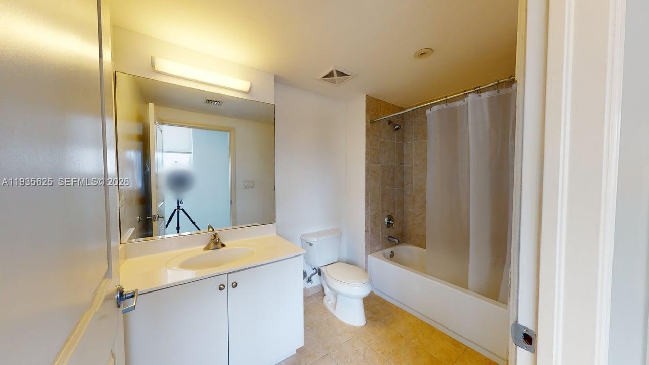 FLAGLER FIRST CONDO - Residential