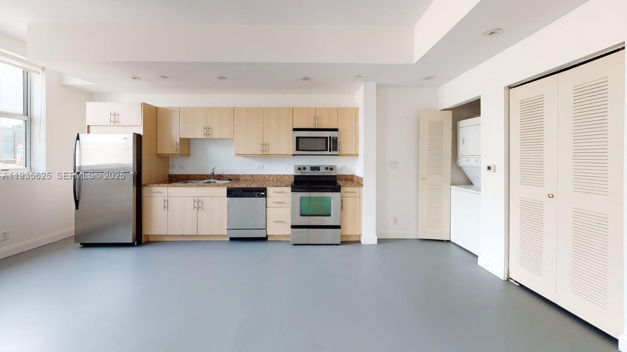 FLAGLER FIRST CONDO - Residential