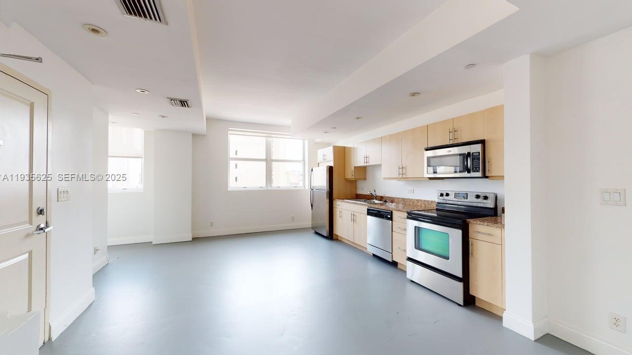 FLAGLER FIRST CONDO - Residential