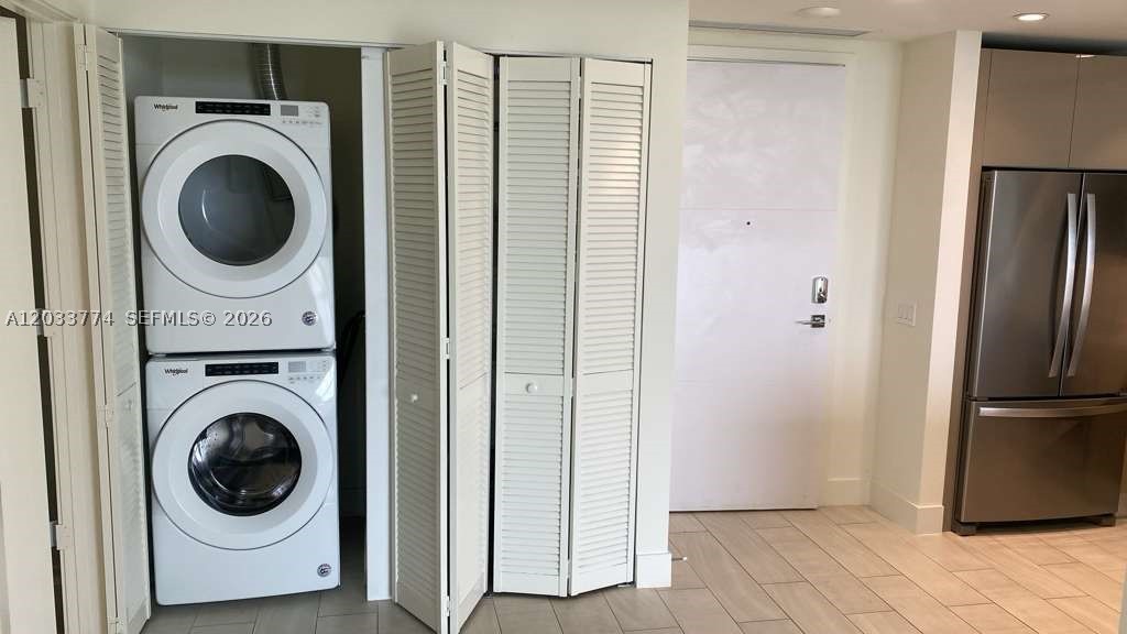 METROPICA NORTH TOWER ONE - Residential Lease