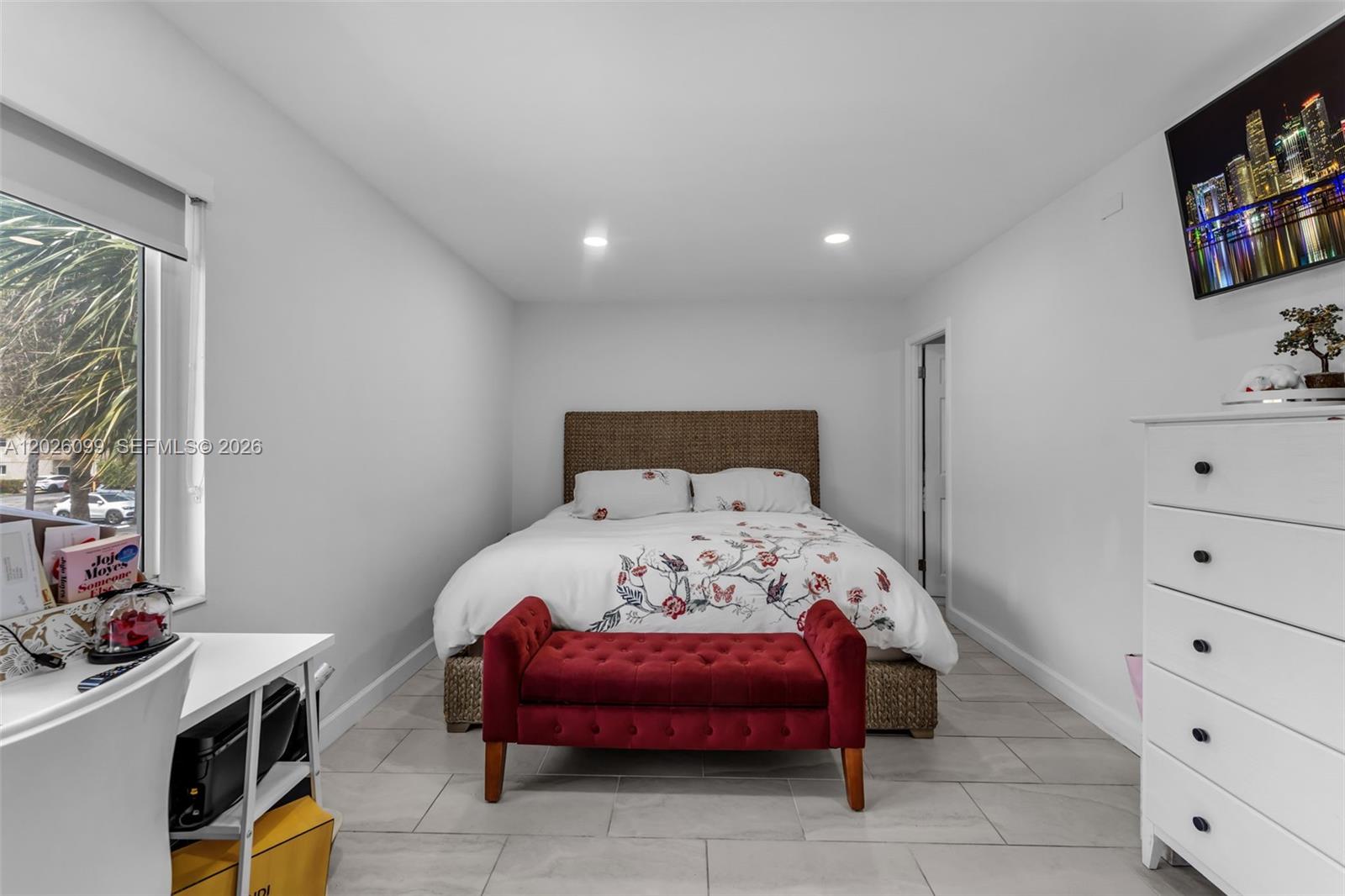 KINGS CREEK SO CONDO - Residential