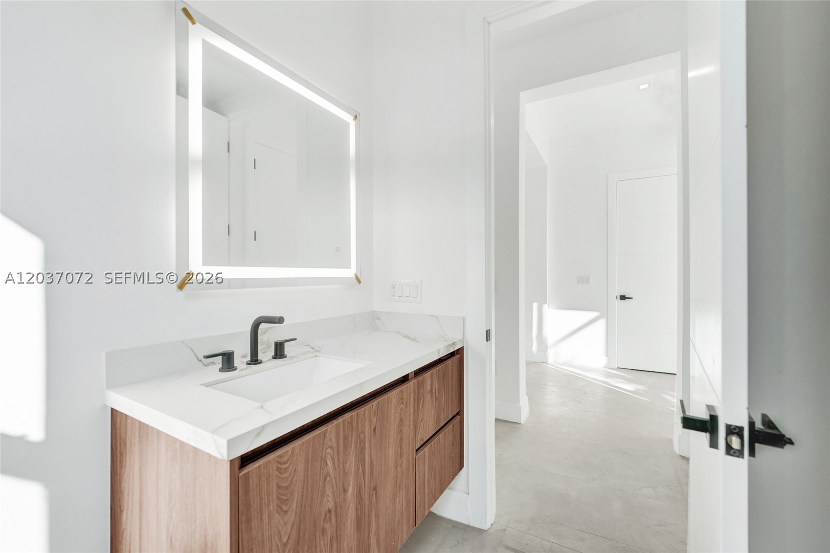 CASUARINAS - Residential