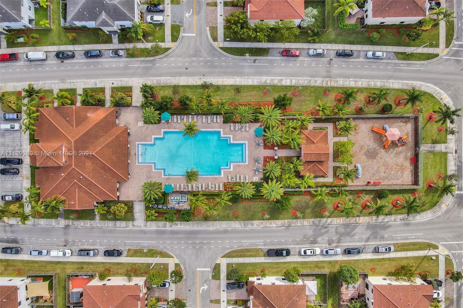 VENETIAN PARC WEST - Residential