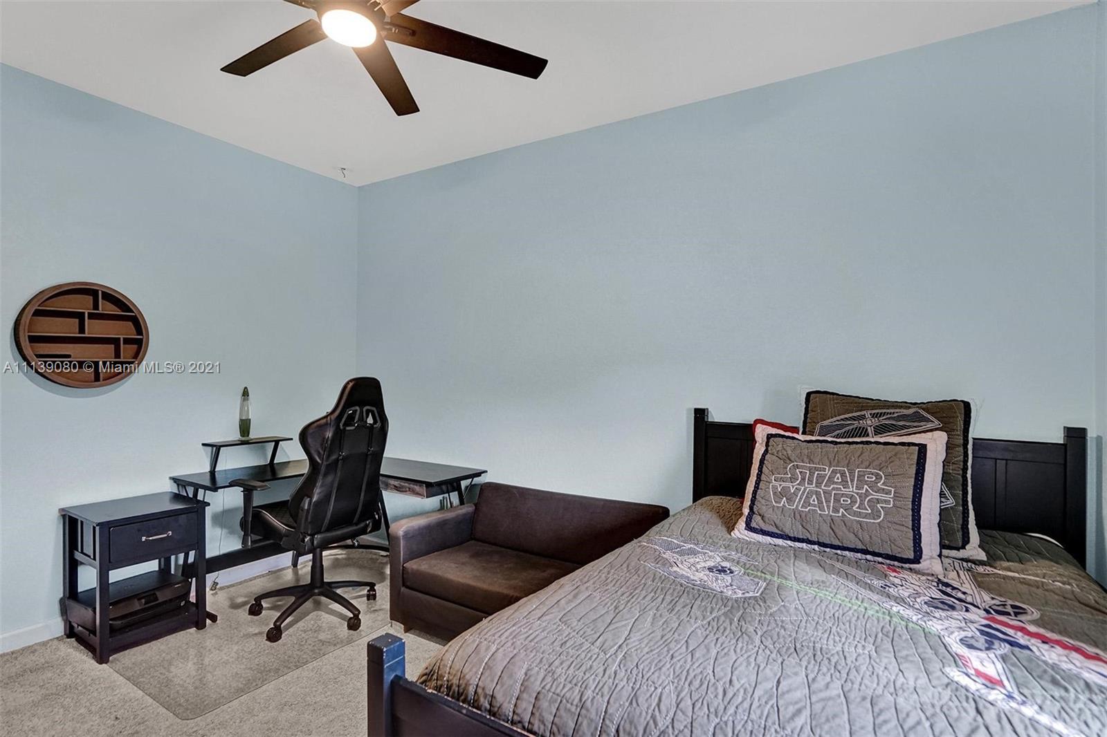 VENETIAN PARC WEST - Residential