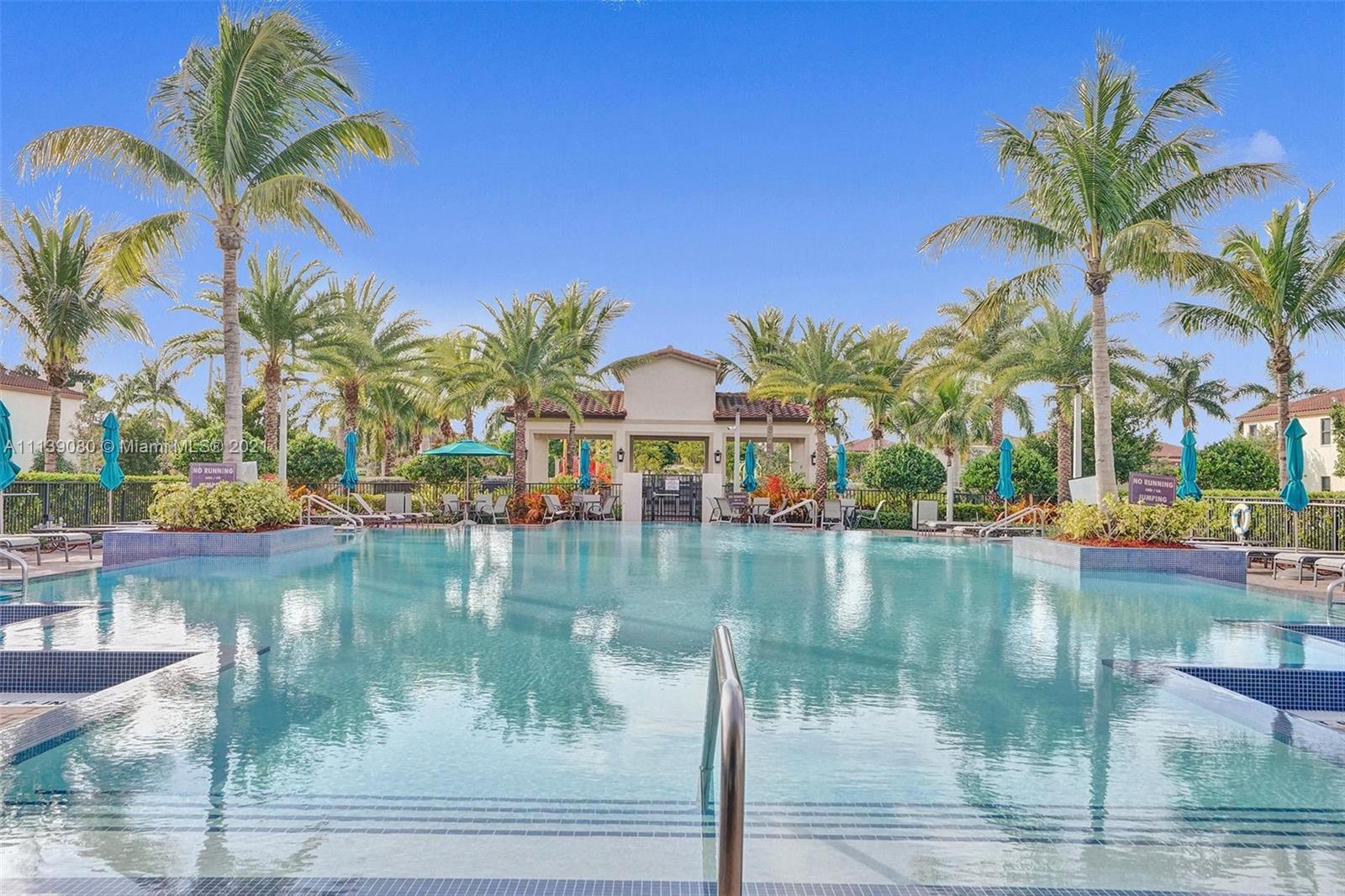 VENETIAN PARC WEST - Residential