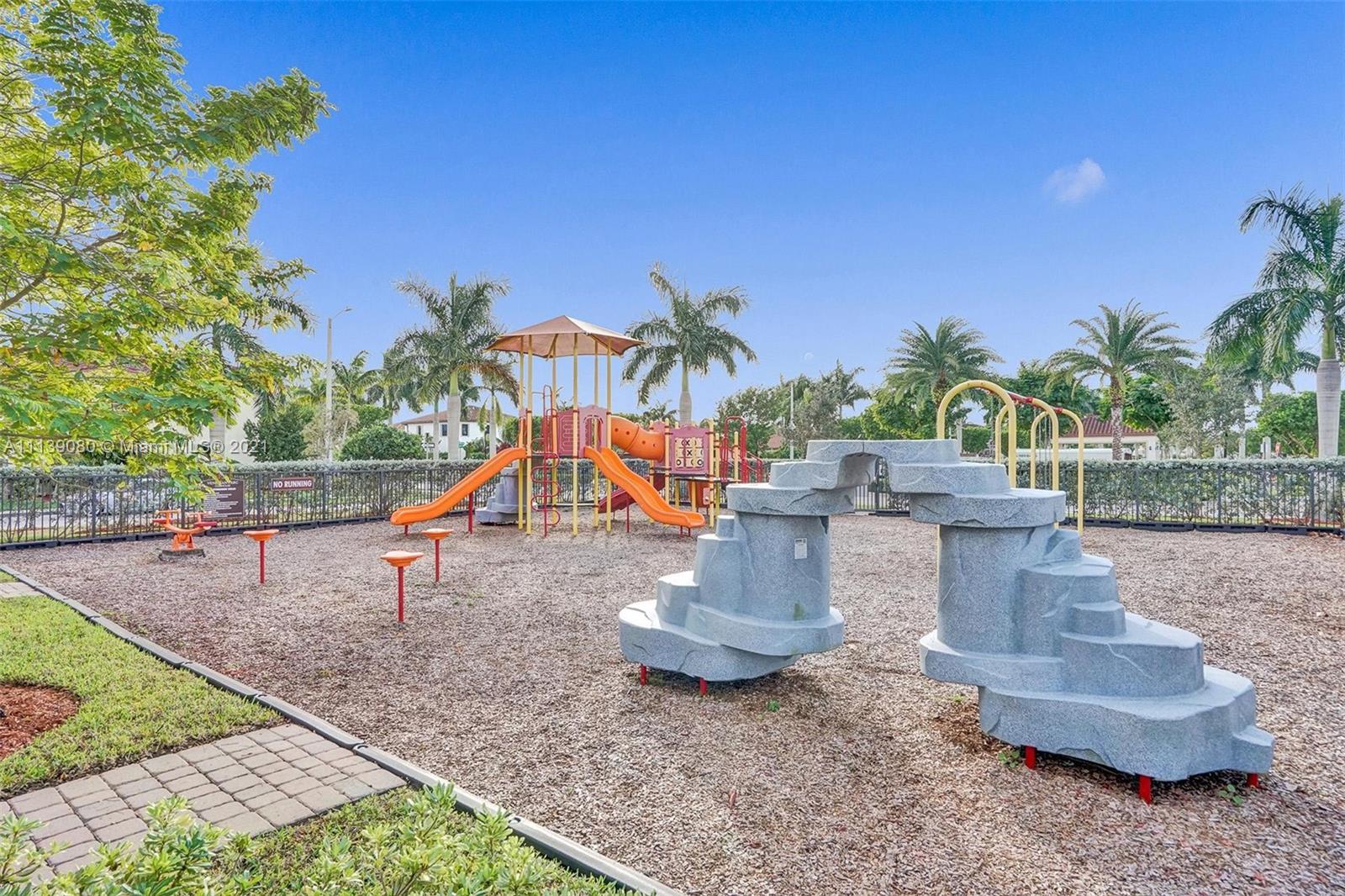 VENETIAN PARC WEST - Residential