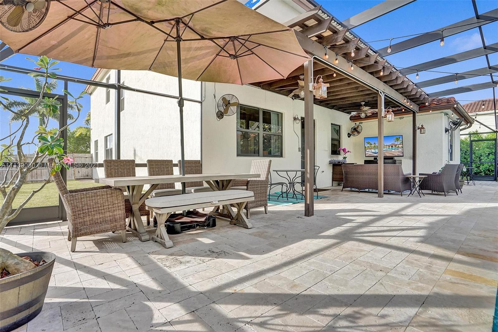 VENETIAN PARC WEST - Residential