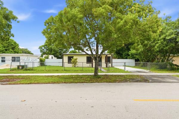 BUNCHE PARK - Residential