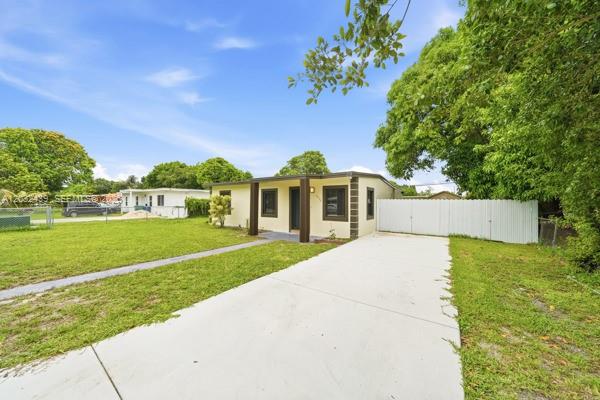 BUNCHE PARK - Residential