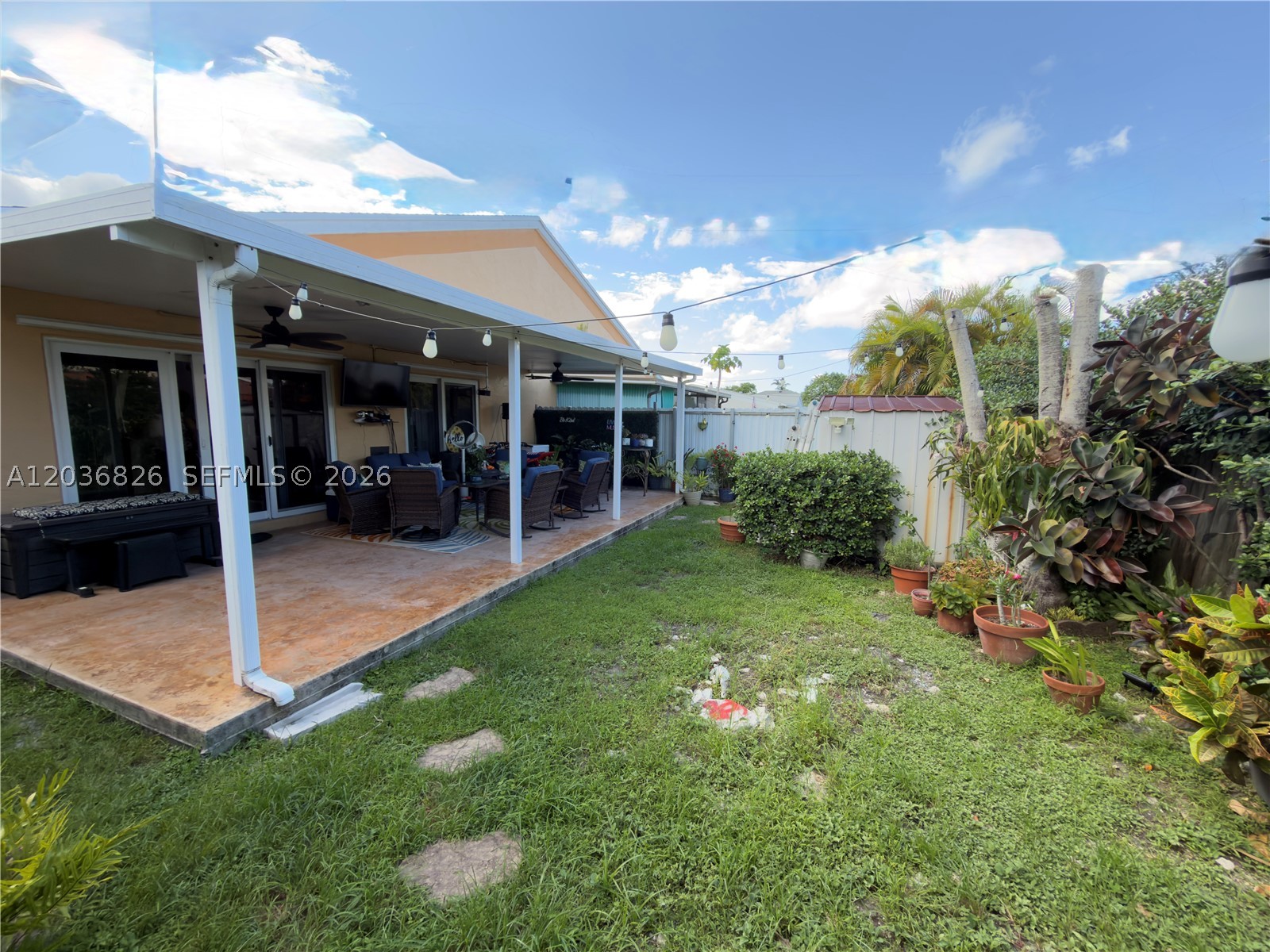 LORMAR I - Residential