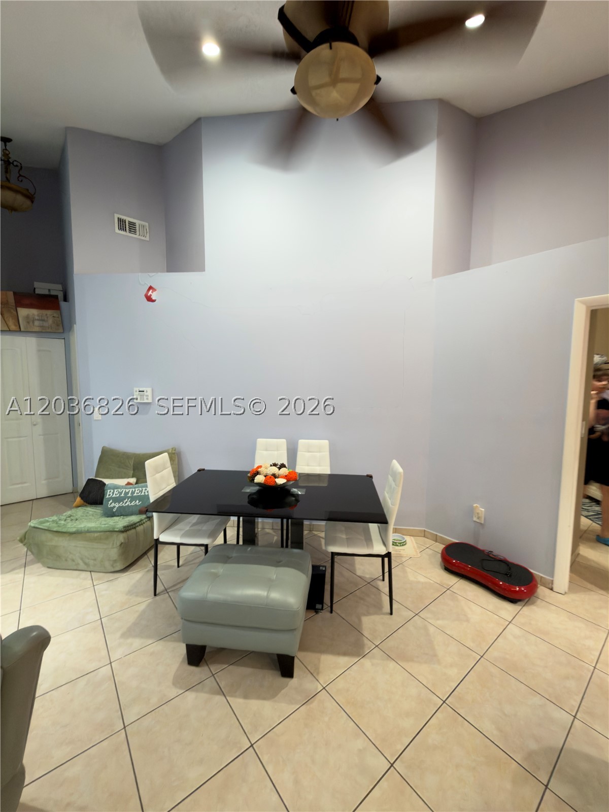 LORMAR I - Residential