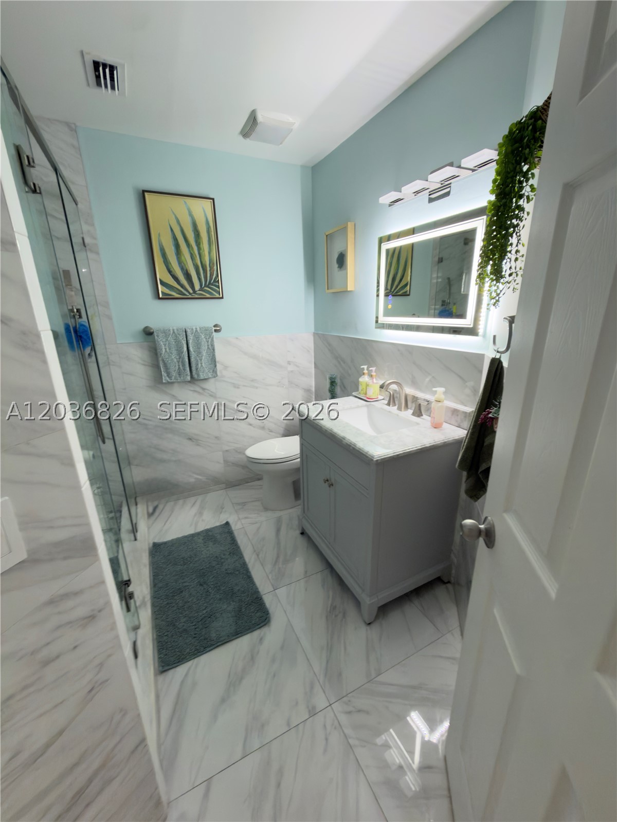 LORMAR I - Residential