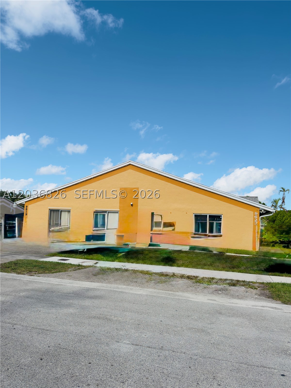 LORMAR I - Residential