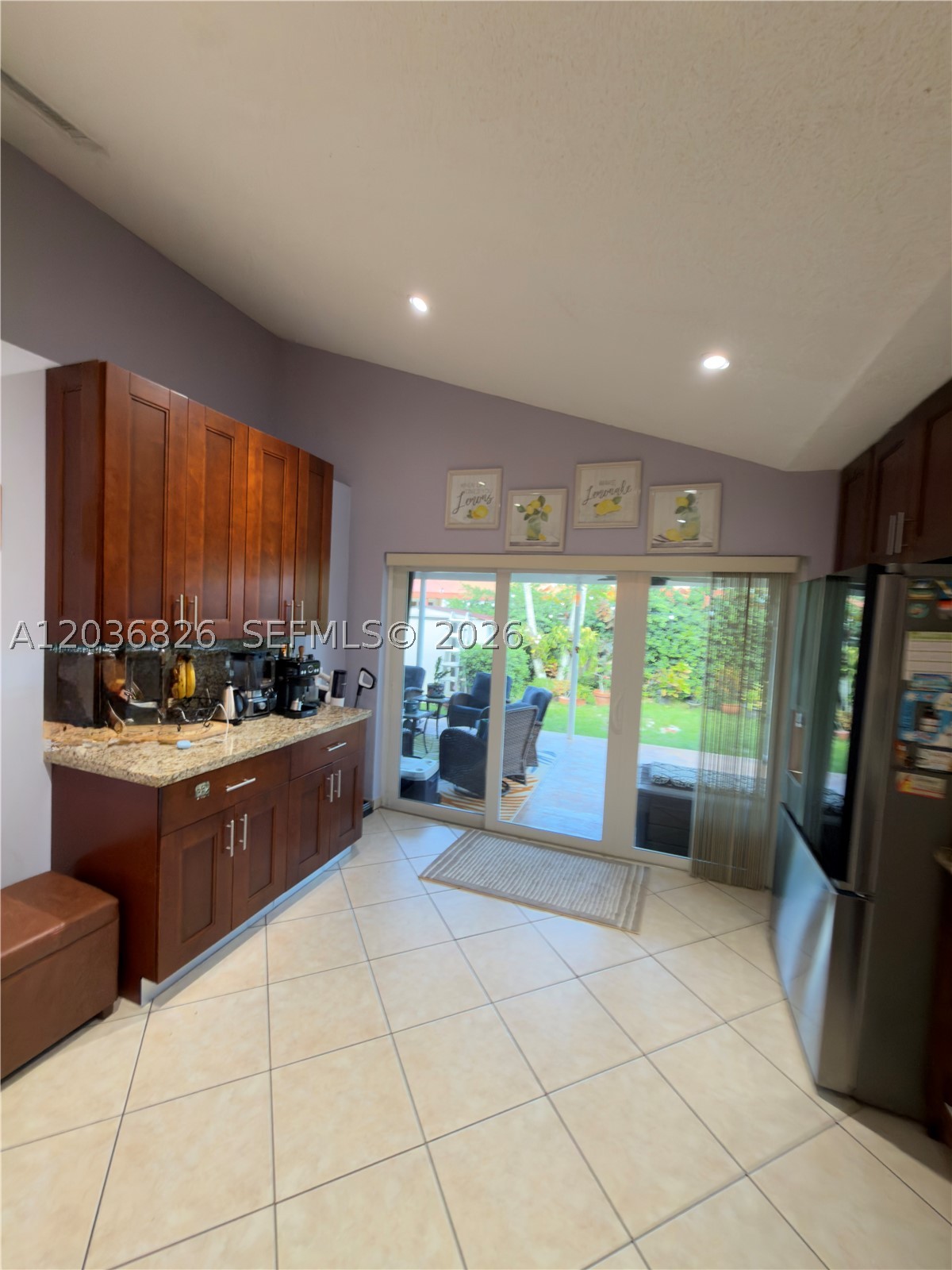 LORMAR I - Residential