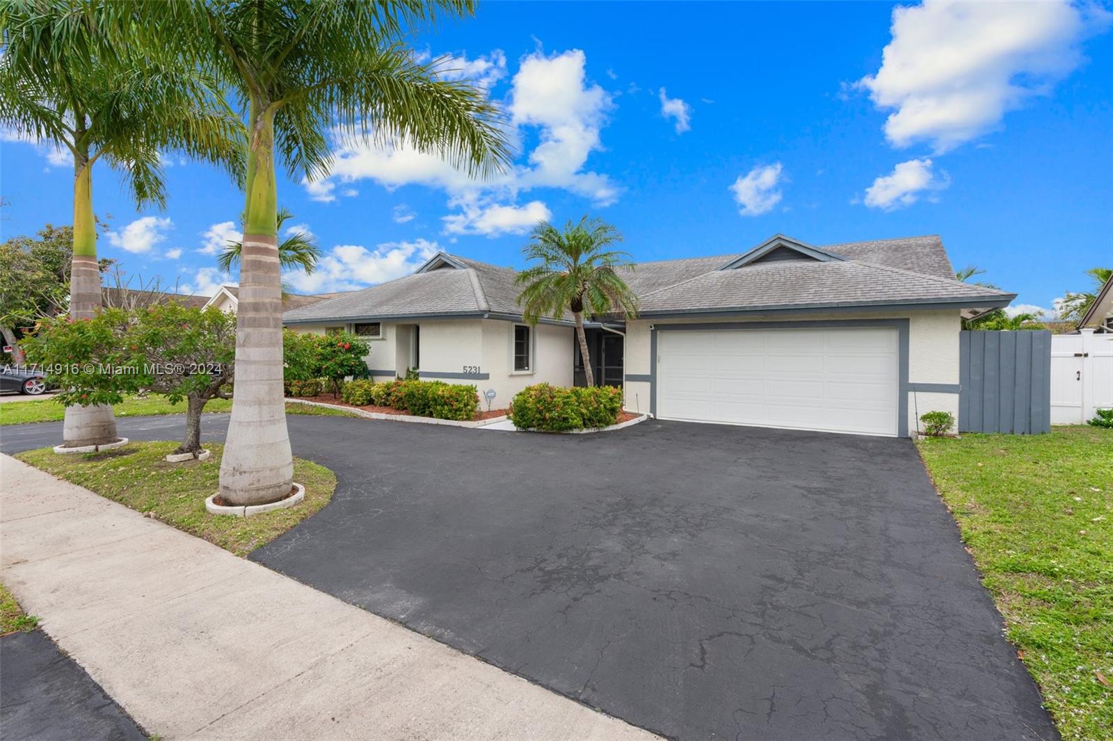 CITY OF LAUDERHILL SEC TH - Residential