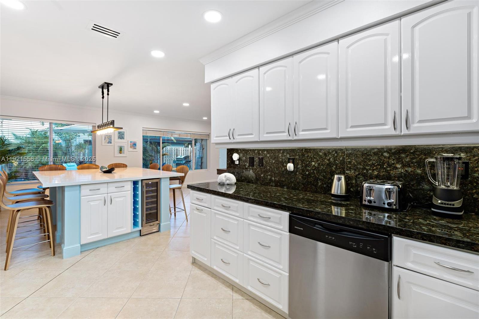 SILVER SHORES UNIT A - Residential