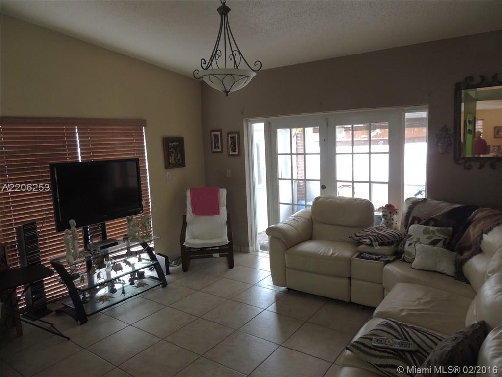 EDITH ESTATES - Residential