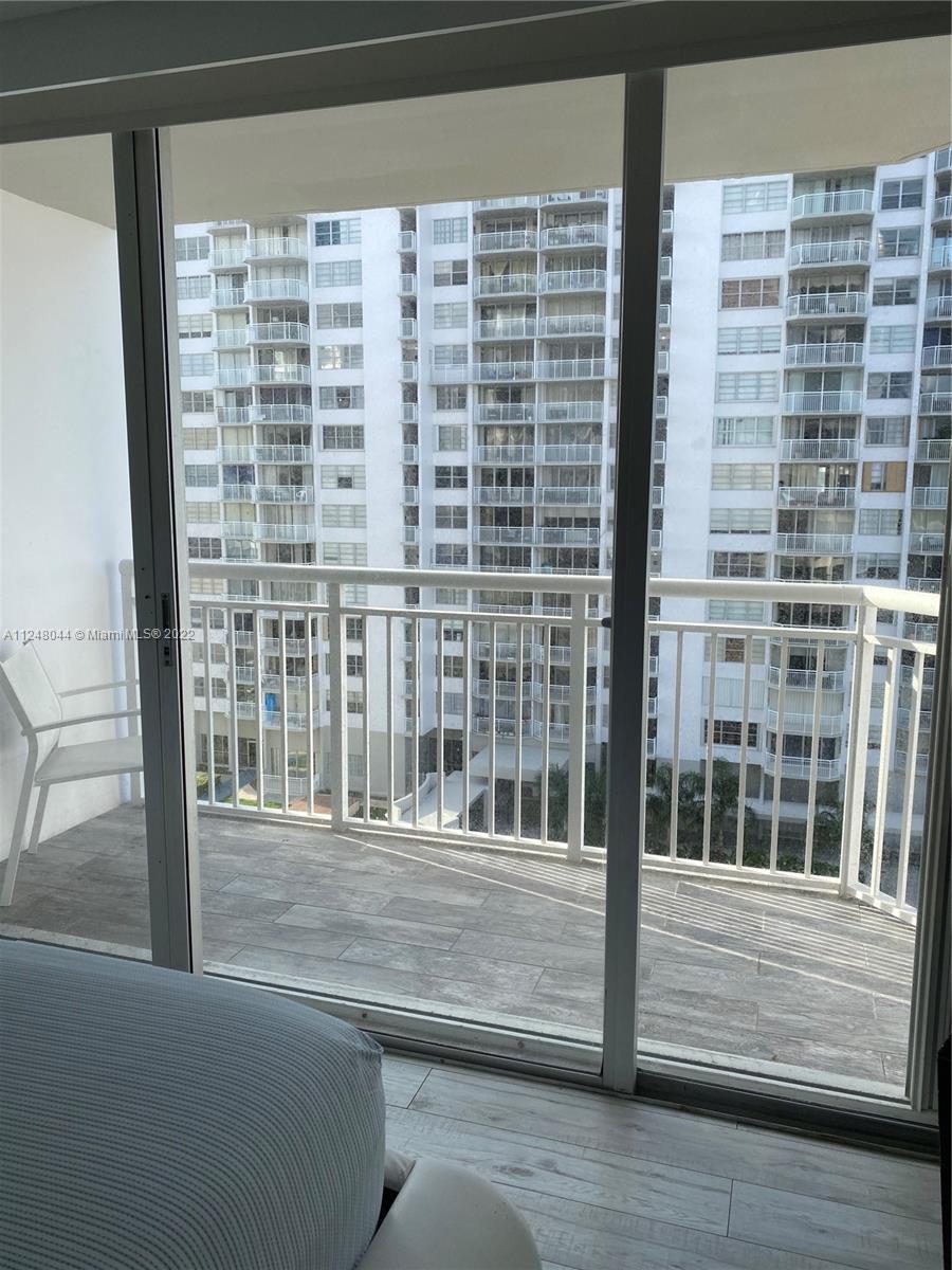 DEL PRADO MARINA - Residential Lease