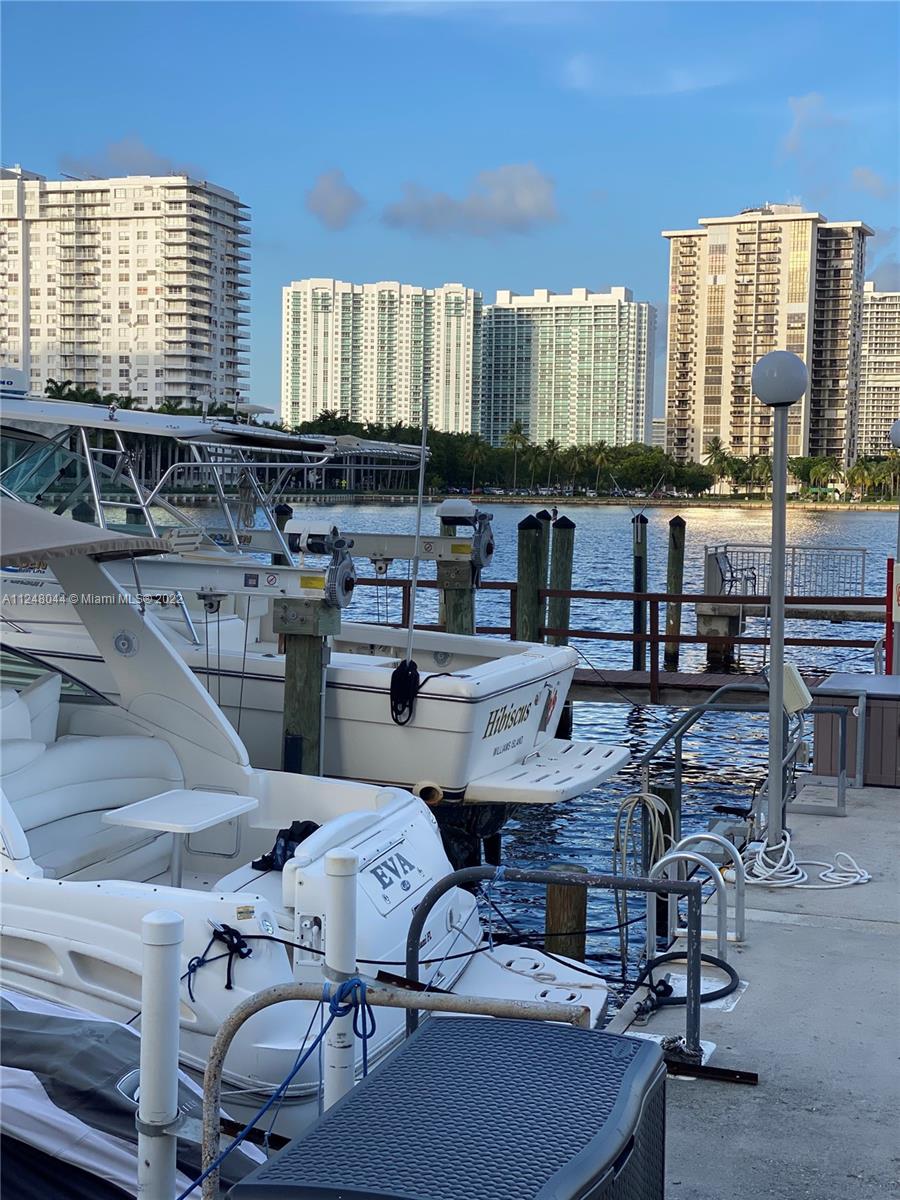 DEL PRADO MARINA - Residential Lease