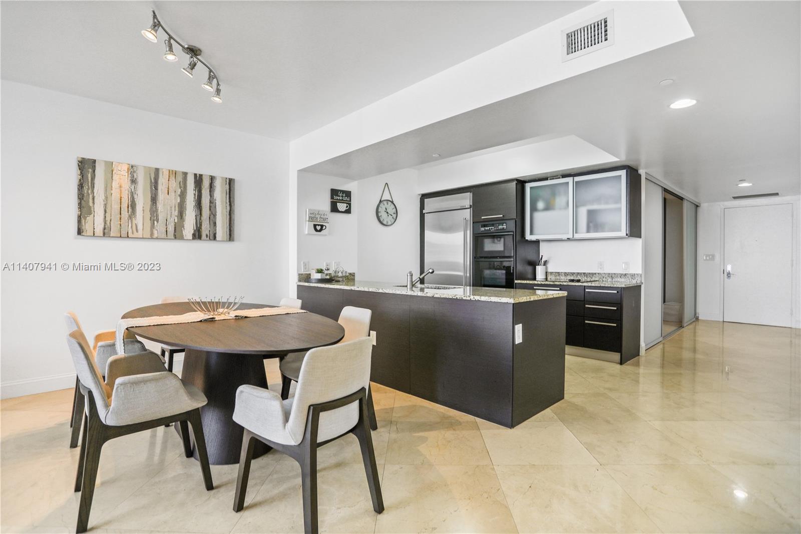 BEACH CLUB TWO CONDO - Residential