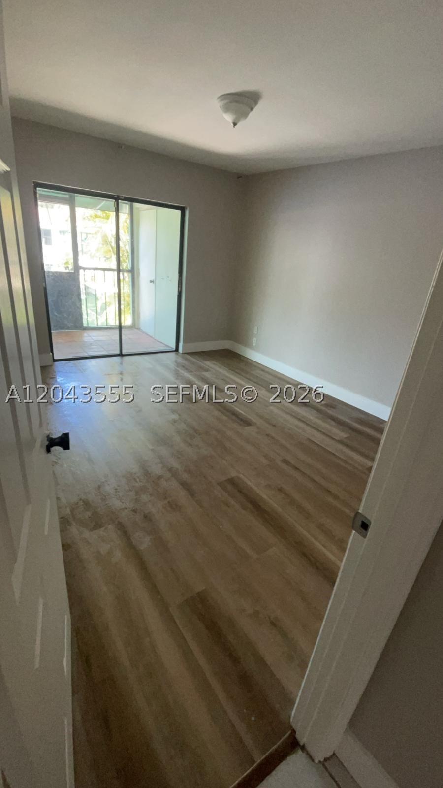 MIAMI LAKES LOCH ISLE - Residential