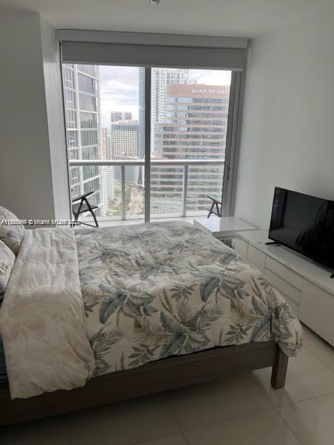 ICONBRICKELL CONDO NO 1 - Residential Lease