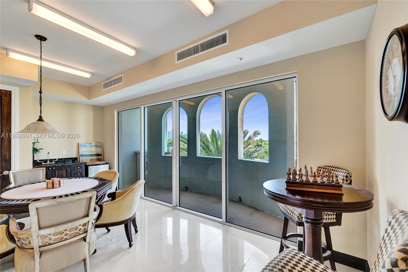 ARIA AT LAS OLAS CONDO - Residential