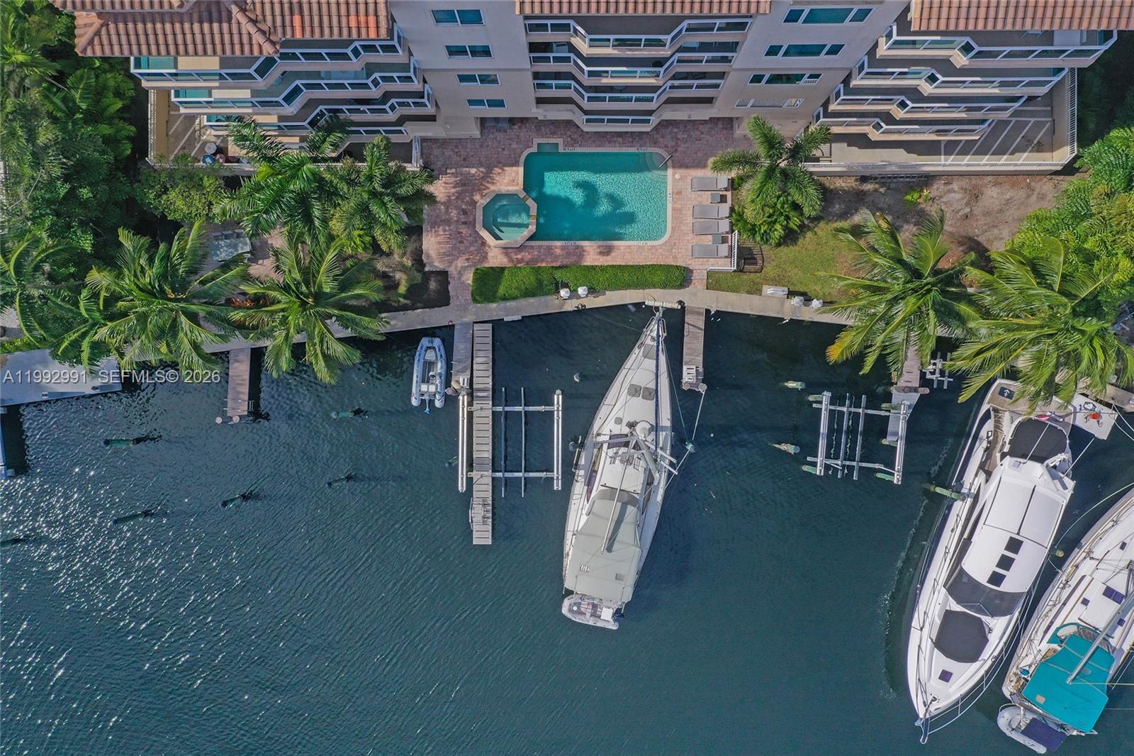 ARIA AT LAS OLAS CONDO - Residential