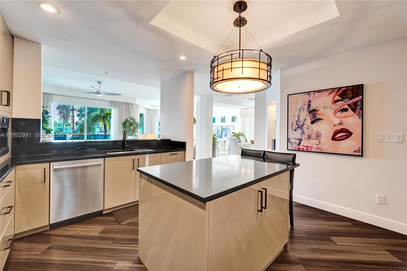 ARIA AT LAS OLAS CONDO - Residential