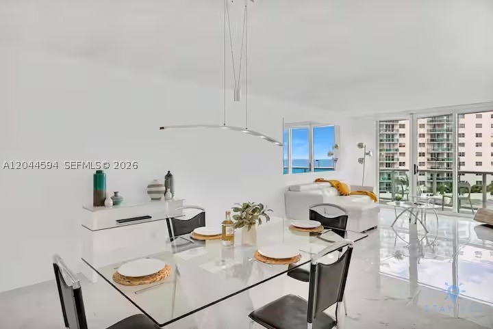 TIDES ON HOLLYWOOD BEACH - Residential