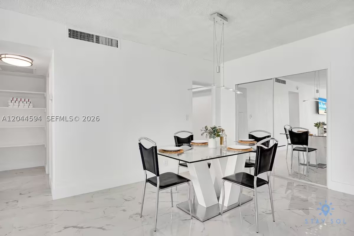 TIDES ON HOLLYWOOD BEACH - Residential