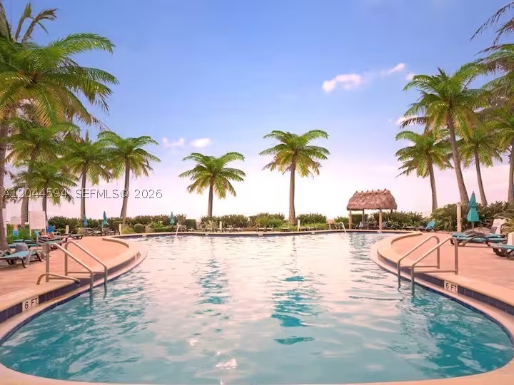 TIDES ON HOLLYWOOD BEACH - Residential