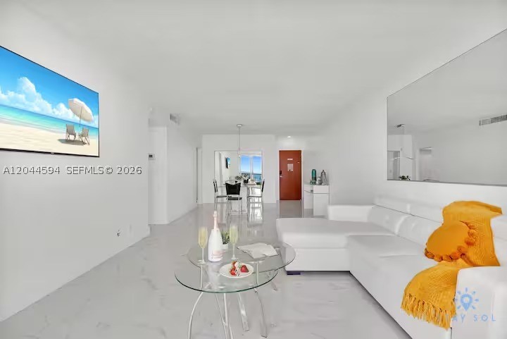 TIDES ON HOLLYWOOD BEACH - Residential